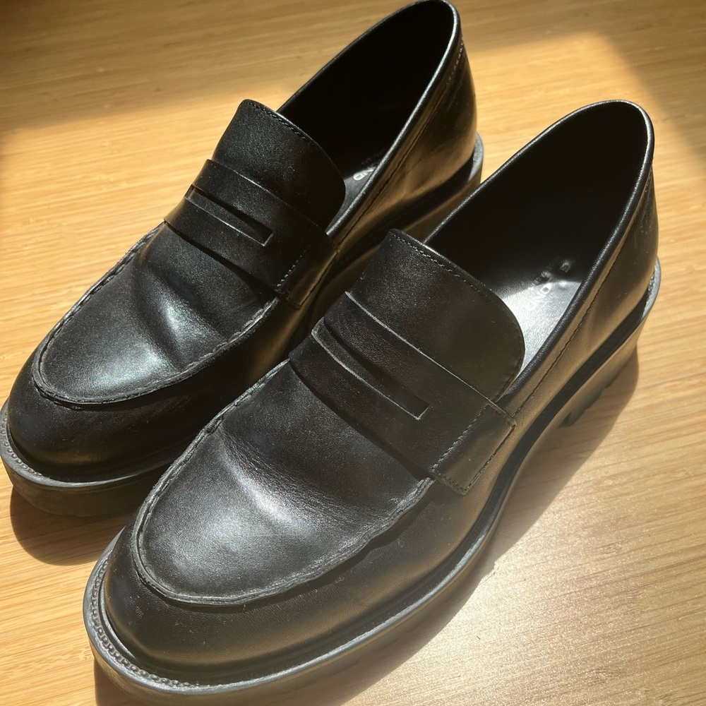 Vagabond Kenova Loafer - size 40